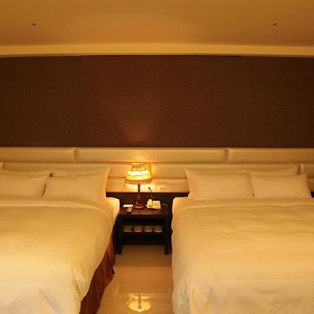 Nest Hotel Kaohsiung Exterior photo