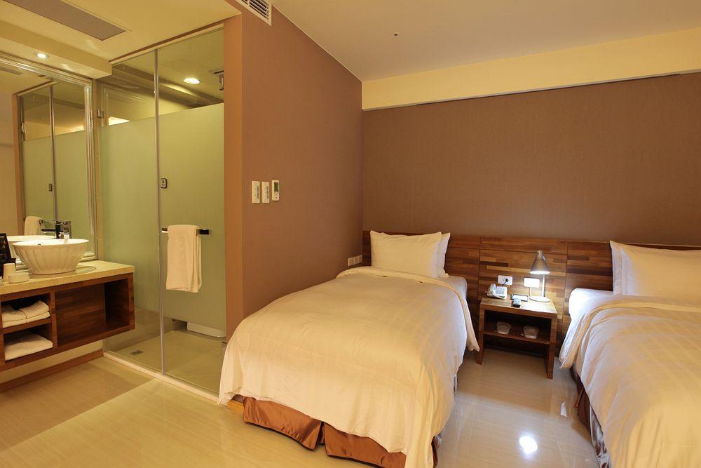 Nest Hotel Kaohsiung Exterior photo