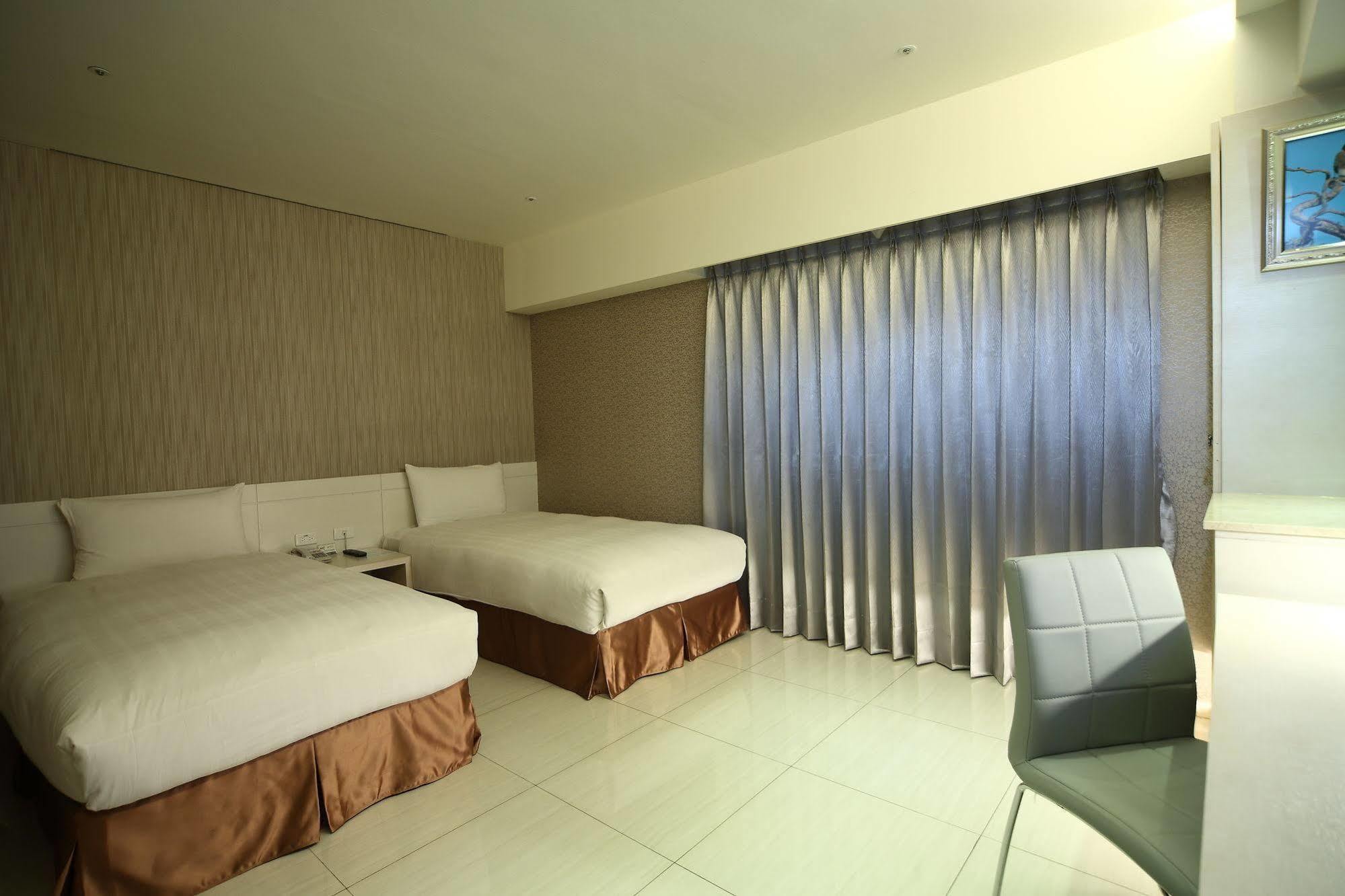 Nest Hotel Kaohsiung Exterior photo